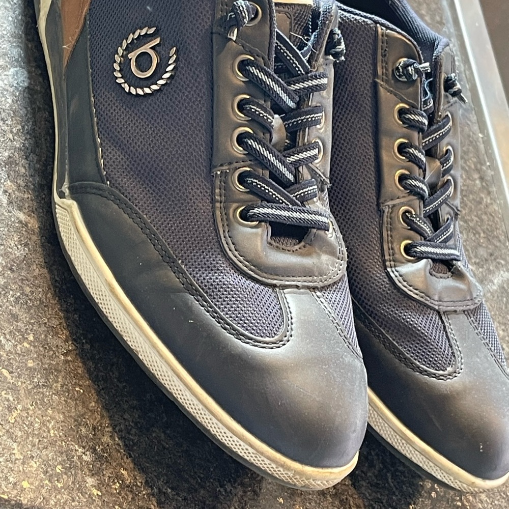 Bugatti shoes size 43 like new